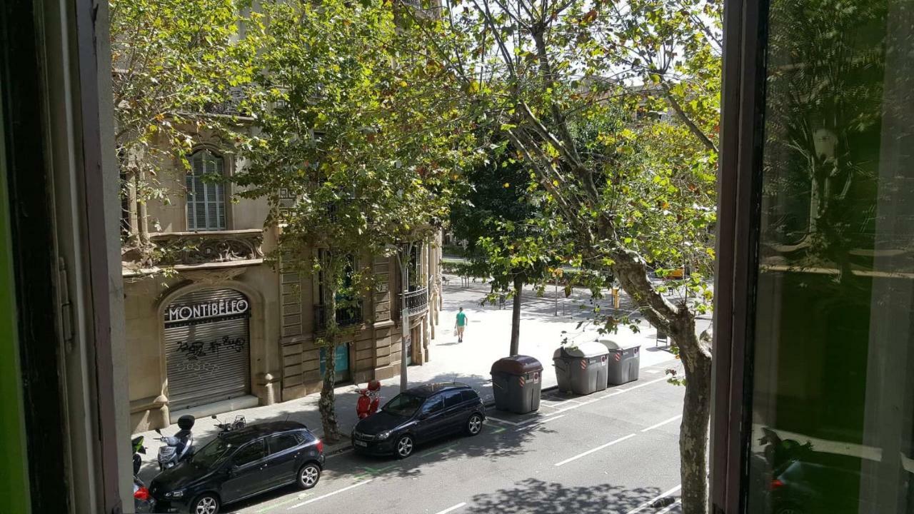Fabrizzios Terrace Hostel *