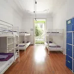 Fabrizzios Terrace Hostel